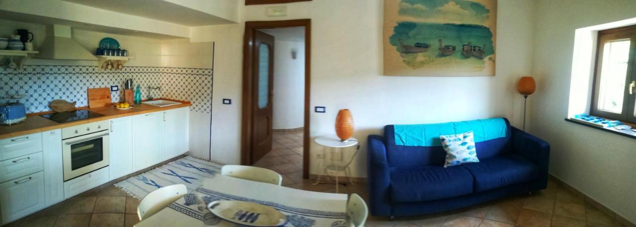 La Mandra, Cottage Tra Gli Ulivi Вико Екуензе Екстериор снимка