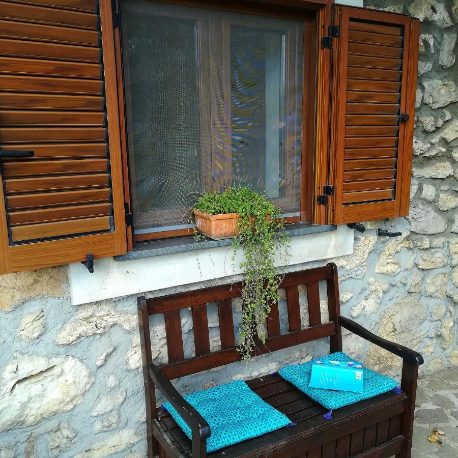La Mandra, Cottage Tra Gli Ulivi Вико Екуензе Екстериор снимка
